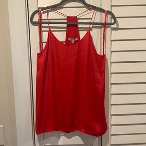 Aryana tank in red